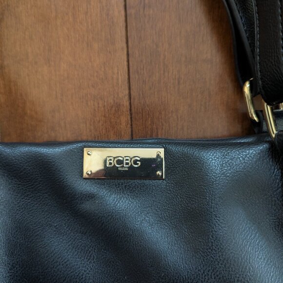 BCBG Y2K FRINGE LEATHER TOTE BAG - Picture 3 of 3